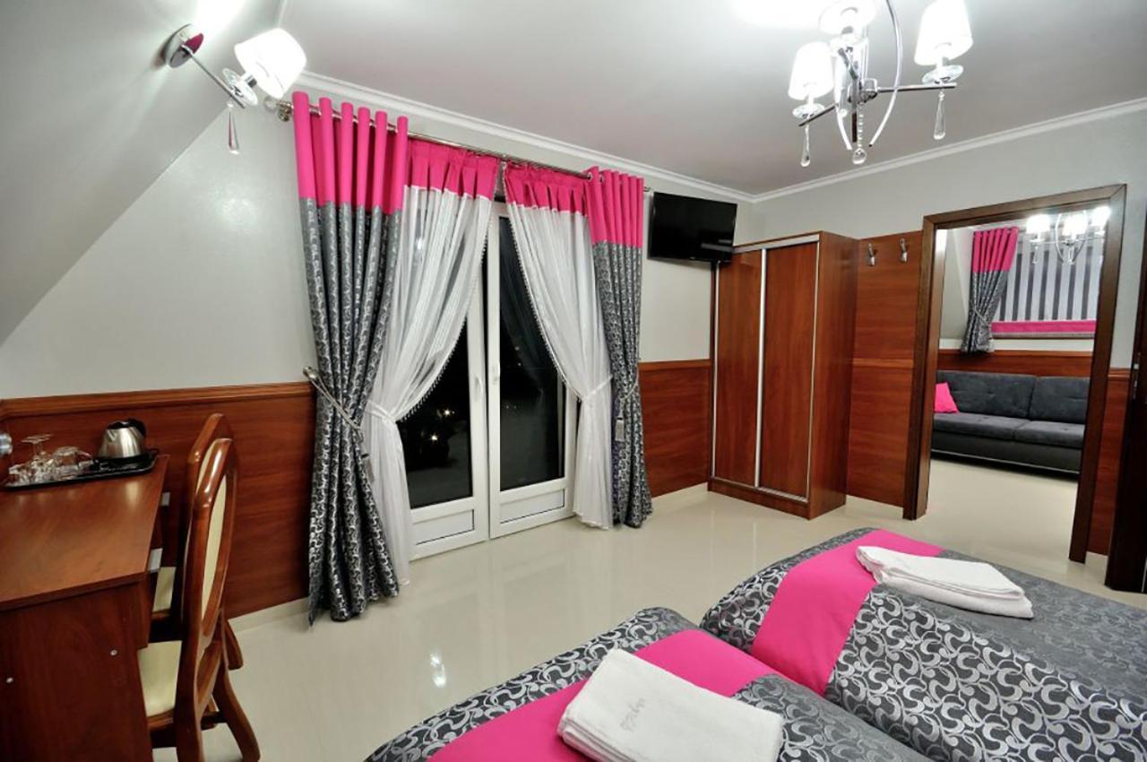 Api IV Zakopane Bed & Breakfast Ngoại thất bức ảnh